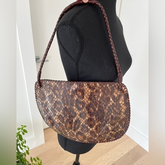 SONDRA ROBERTS Shoulder Bag Textured Snakeskin Animal Print Braided Handle - Picture 4 of 15